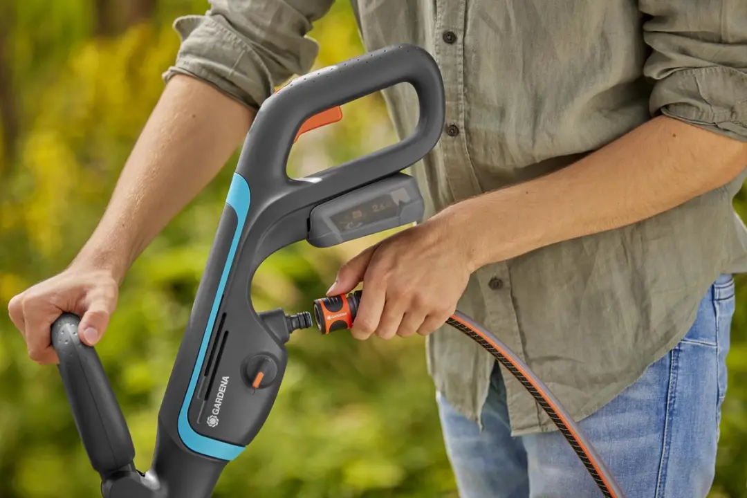 Gardena AquaBrush Universal Set 18V Terrasreiniger