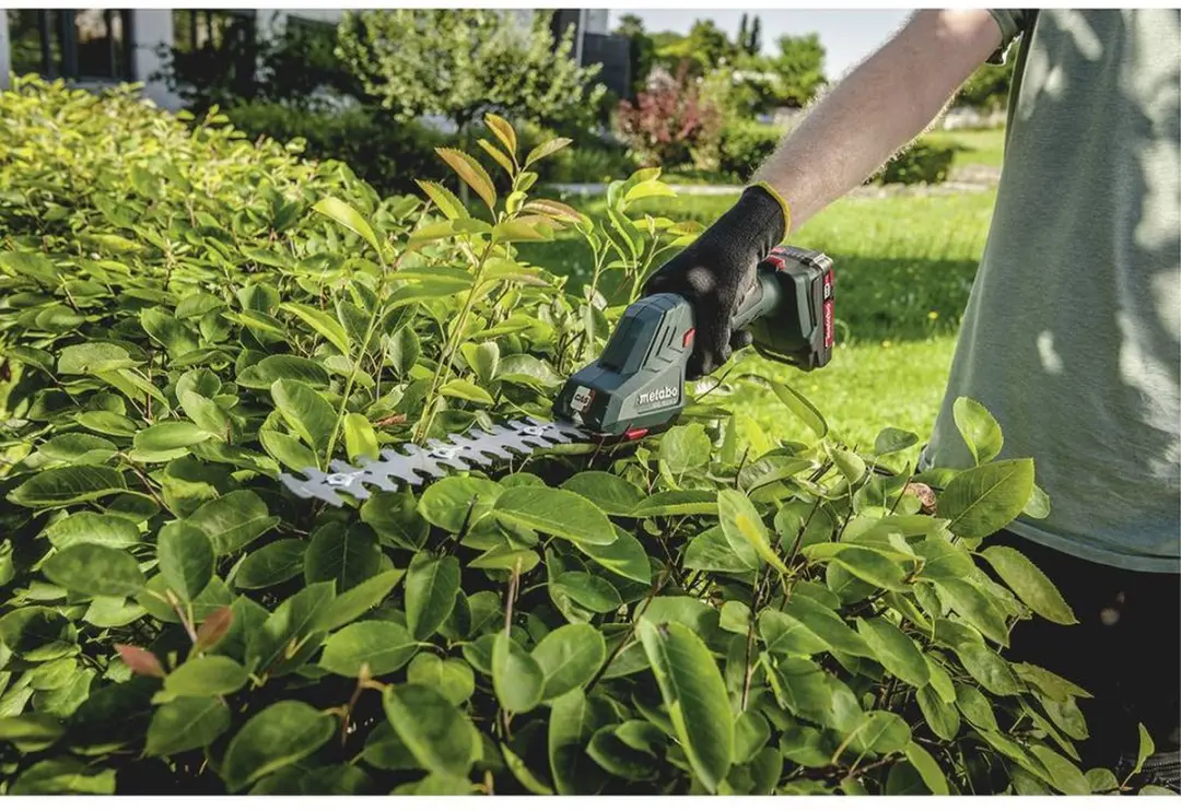 Metabo SGS 18 LTX Q Accu Gras- en Heggenschaar 20cm