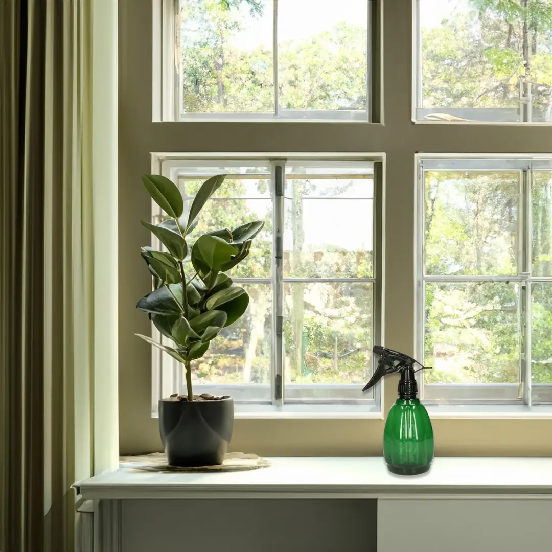 Esschert Design Plantenspuit 21cm - Smaragdgroen/Zwart