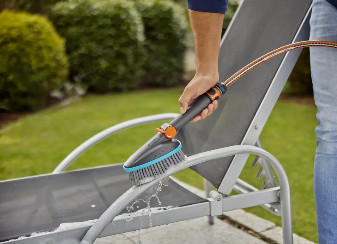 Gardena Cleansystem Handborstel M Soft - Tuinmeubelen