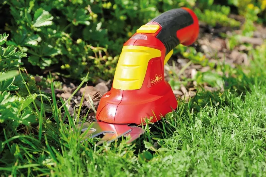 WOLF-Garten Accu Grasschaar Finesse 30 R - 3.7V 1300mAh