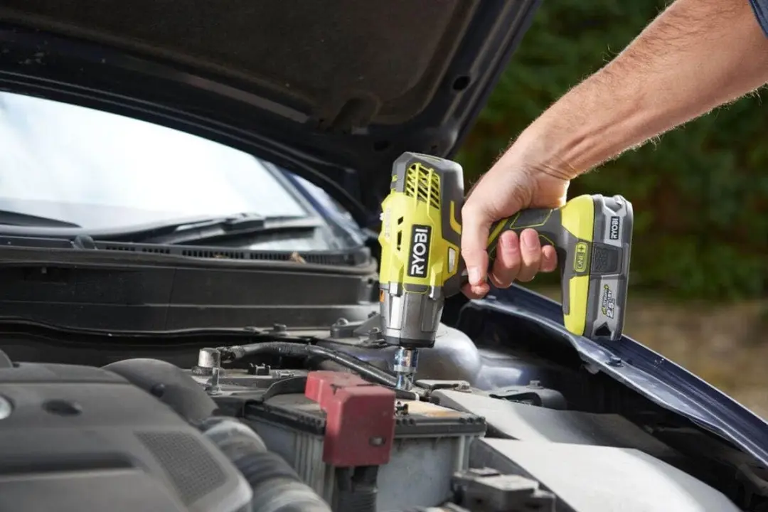 Ryobi 18V ONE+ Bandenwisselset - 2,0 Ah - Zwart/ Groen