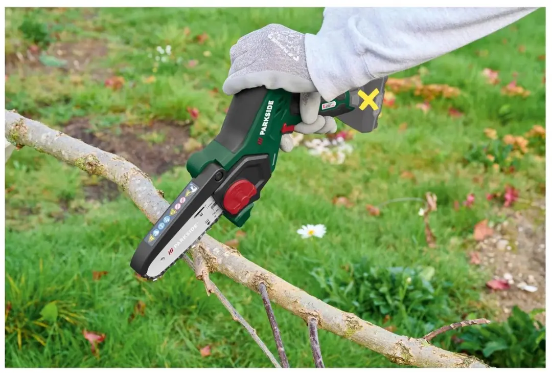 PARKSIDE Accu-Houtzaag 12V - Zaaglengte 16cm