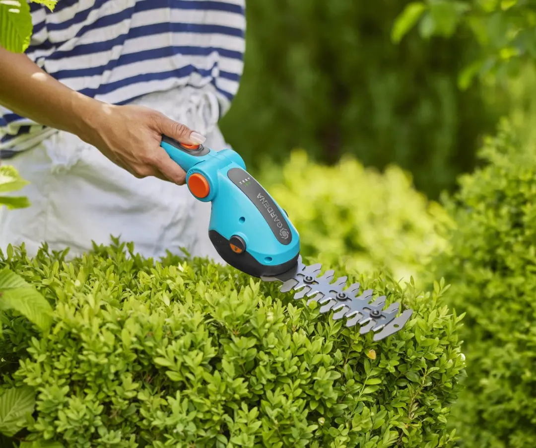 Gardena Comfort Grasschaar Accu - Incl. snoeischaar & grasmes