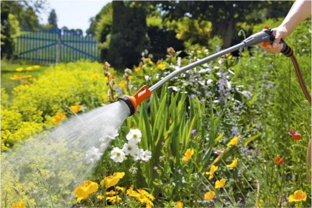 Gardena Classic Broeskop met Verlengsteel