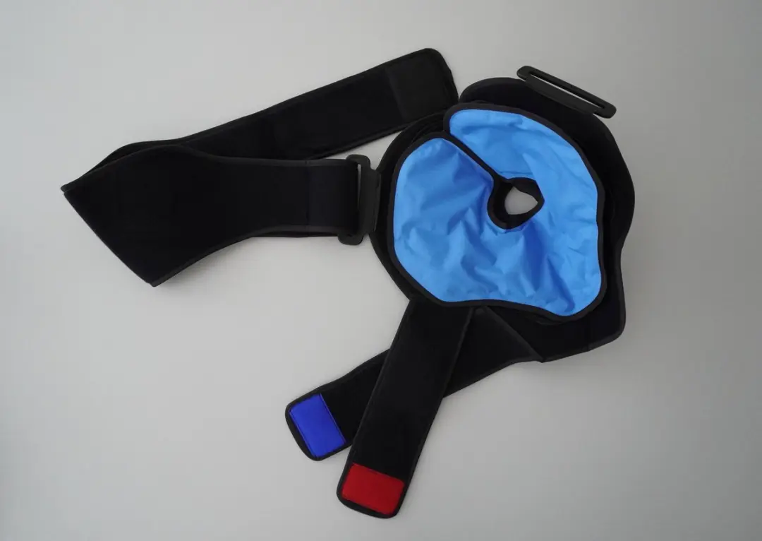Schaper Ice Pack & Compressie Schouderbrace - One Size - Zwart