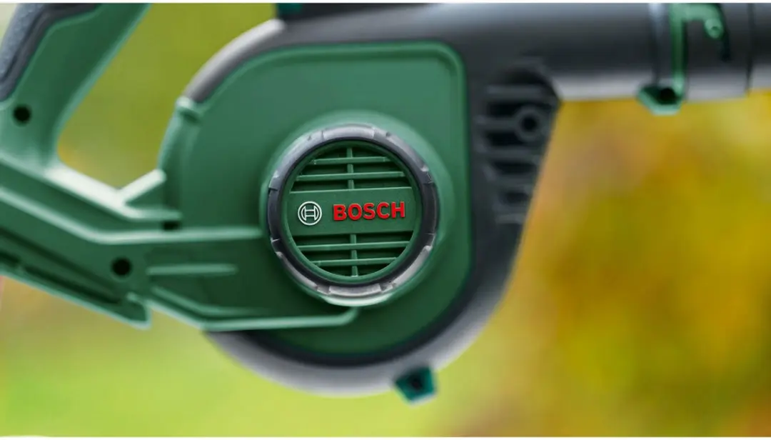 Bosch UniversalLeafBlower 18V-130 Bladblazer - 245 km/h - 1x 2,5 Ah