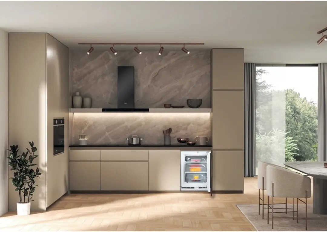 Whirlpool WBUFZ011 Inbouwvriezer 91L - Wit