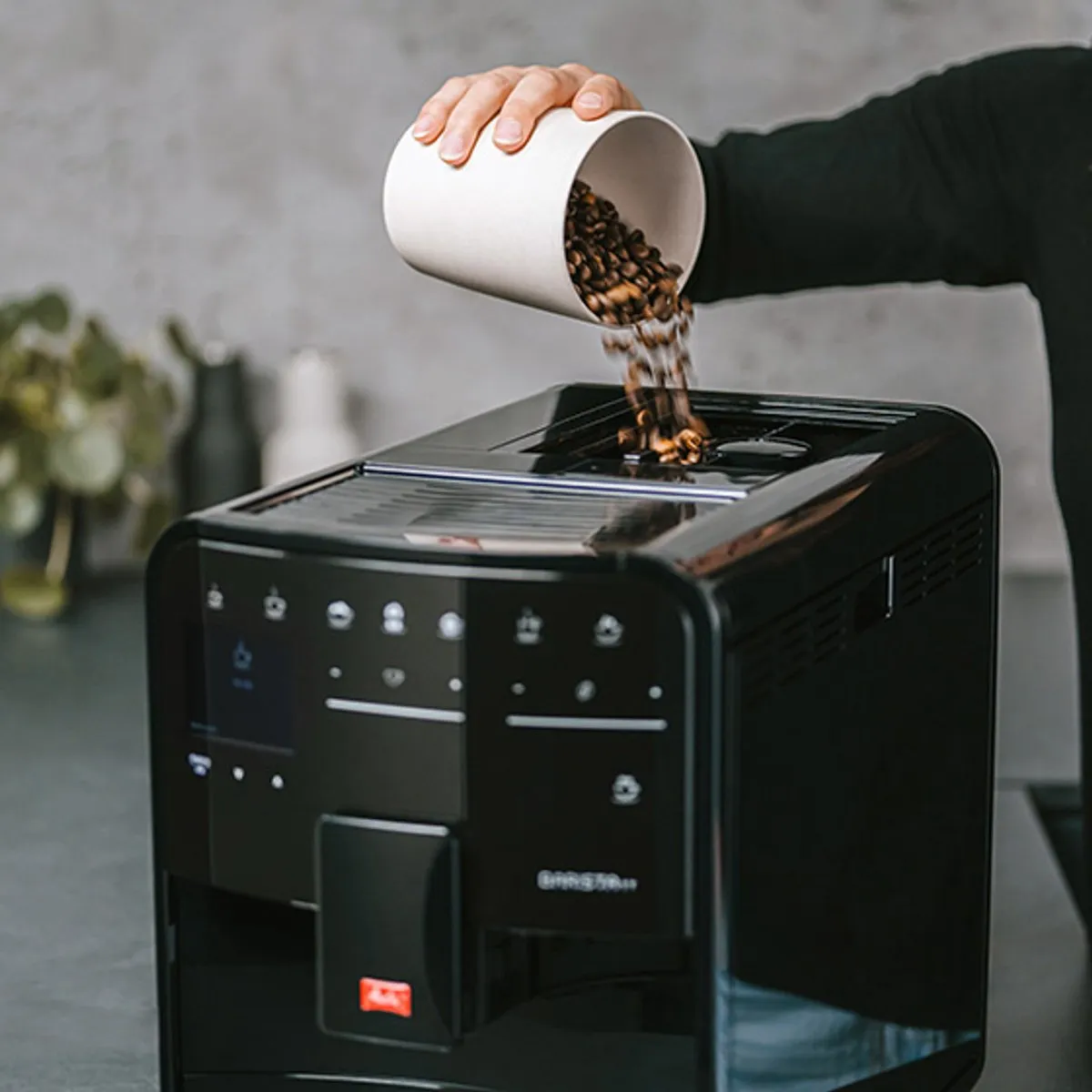 Melitta Barista SE F830-003 Espressomachine - 18 Programma's - Zwart