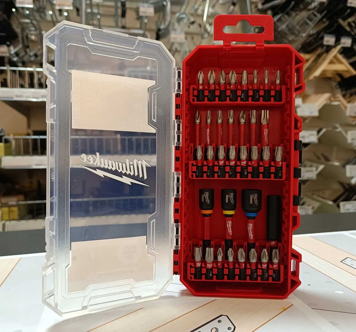 Milwaukee Shockwave Bitset 35-delig - Magnetisch Verlengstuk & Doppen