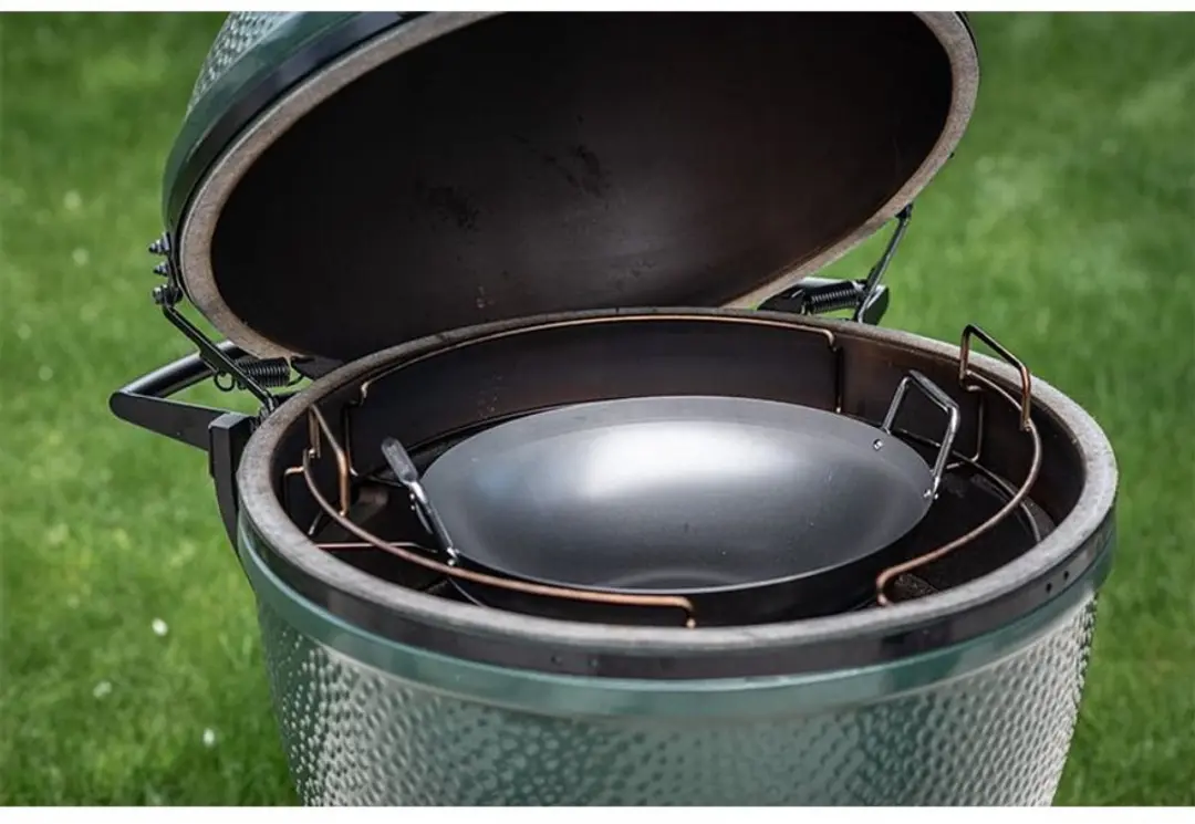 Big Green Egg Carbon Steel Wok