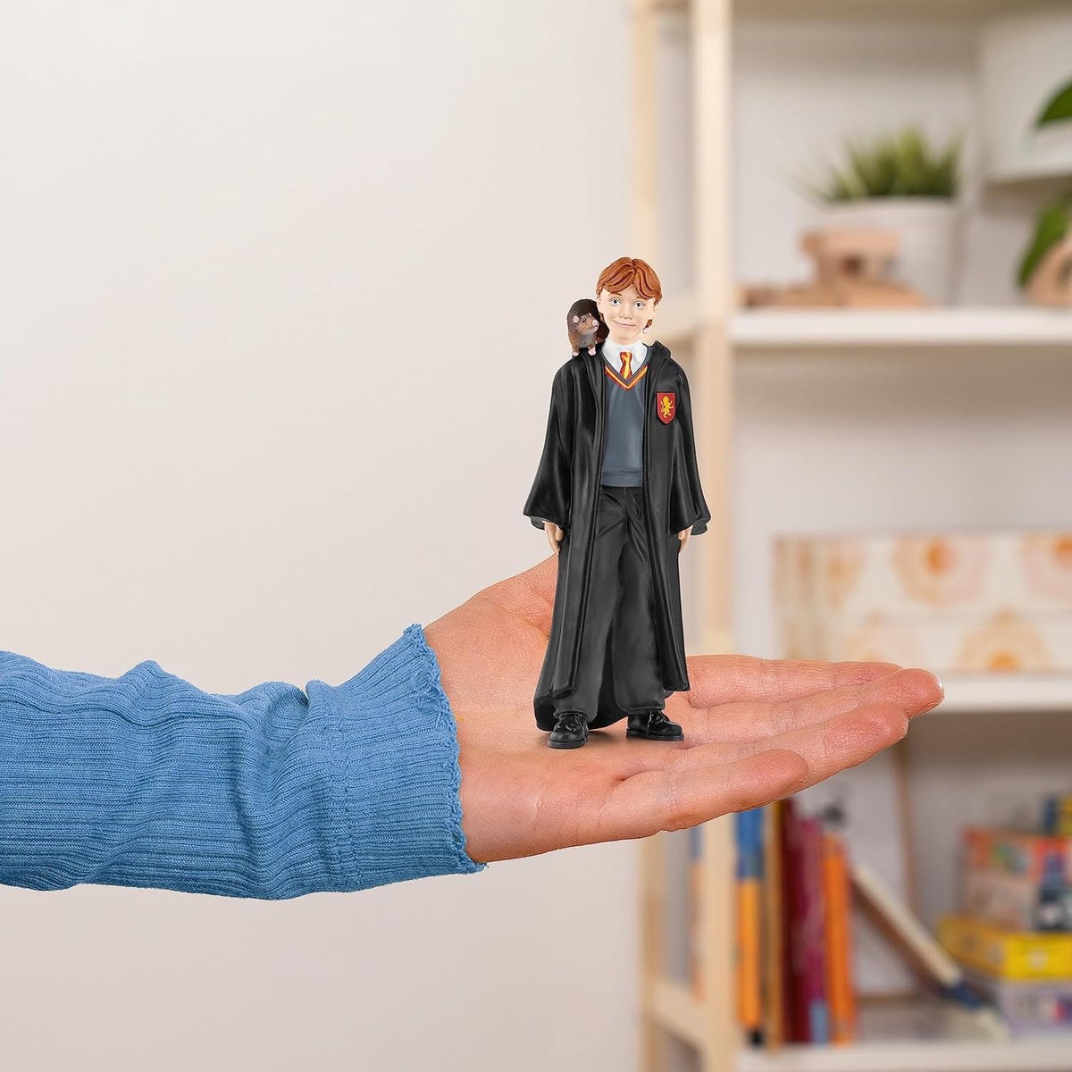 SLH42634 Schleich Harry Potter - Ron Weasley och Skalman, figurin för barn 6+