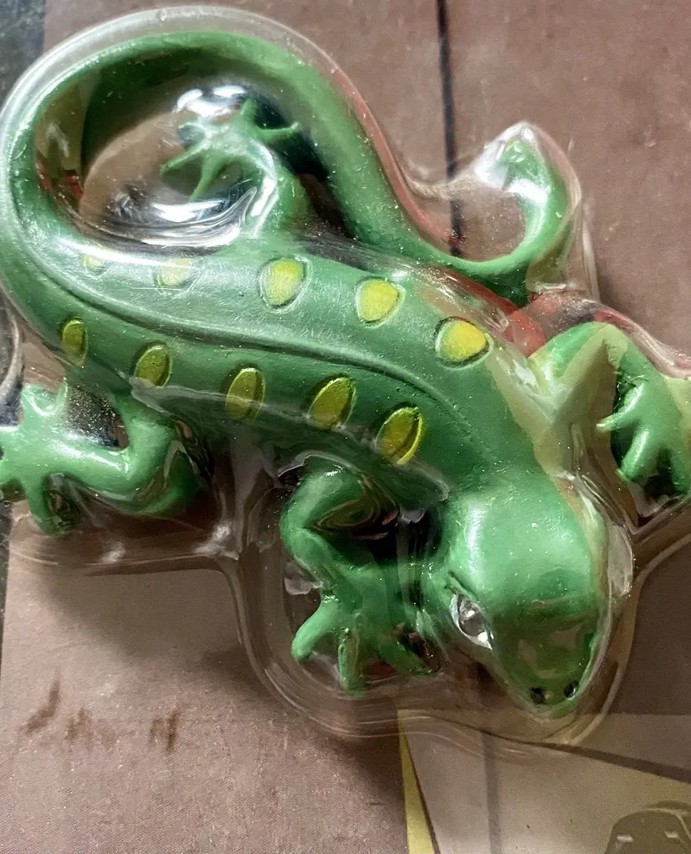 Esschert Design Sleutelgatlicht Salamander - 9cm - Groen
