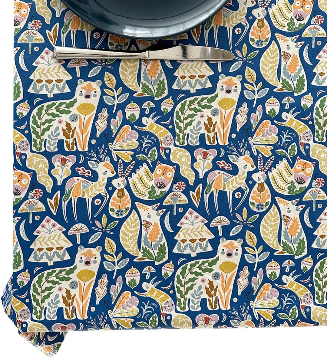BINK Bedding Tafelkleed Forrest Blauw 145x100cm