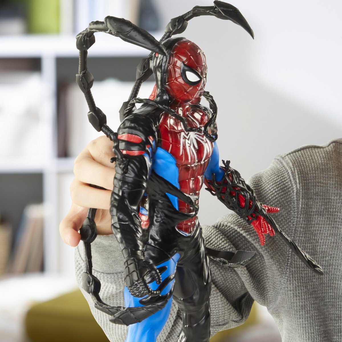 Hasbro Spider-Man Liquid Shifter - Venomize actiefiguur - 27 cm