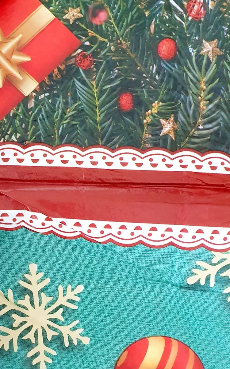 Villa Volance Kersttafelkleed 200x140cm - Groen Kerstballen