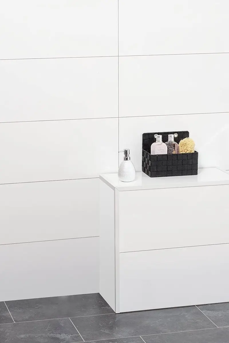 Wenko Adria Opbergmand 5L - 15,5x25x20cm - Zwart
