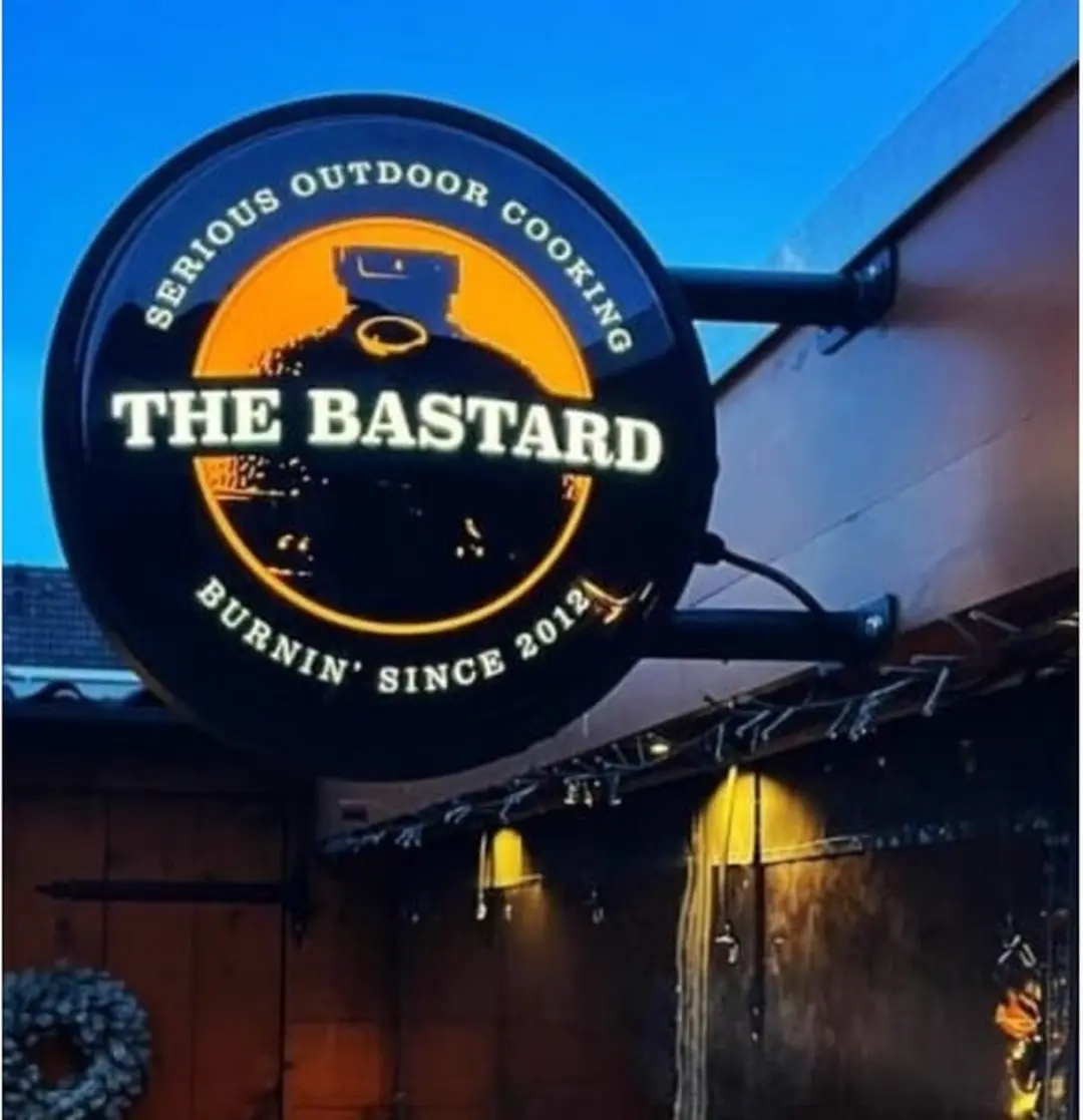 The Bastard Light Sign 40cm - Lamp - Zwart/Orange