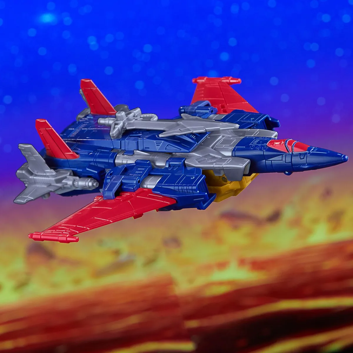 Hasbro Transformers Legacy Voyager Class Metalhawk