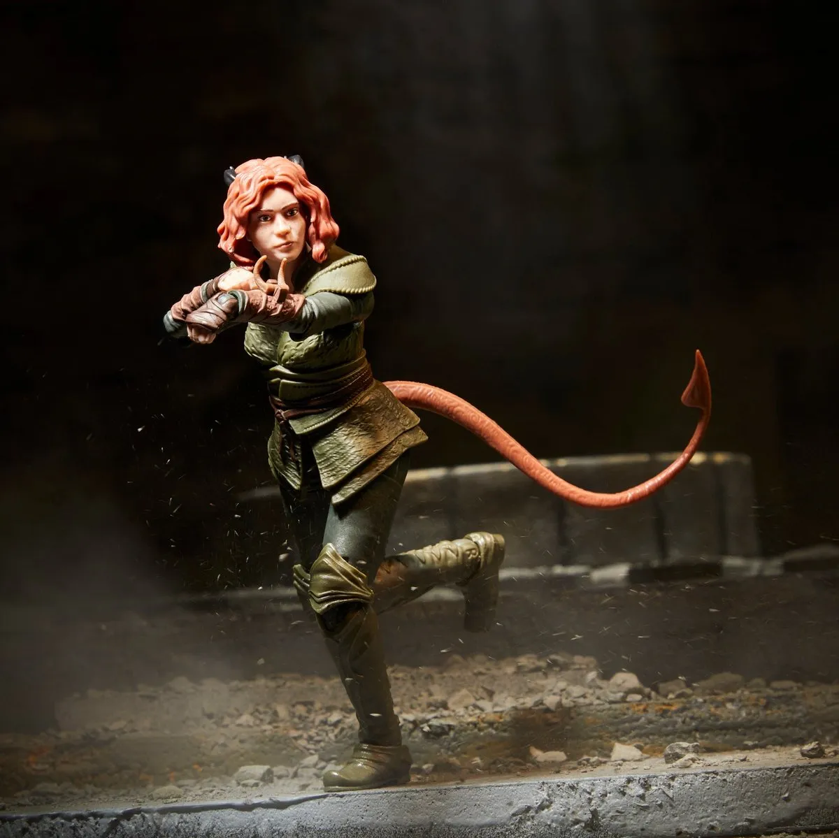 Hasbro Dungeons & Dragons Doric Actiefiguur 15cm - Multicolours