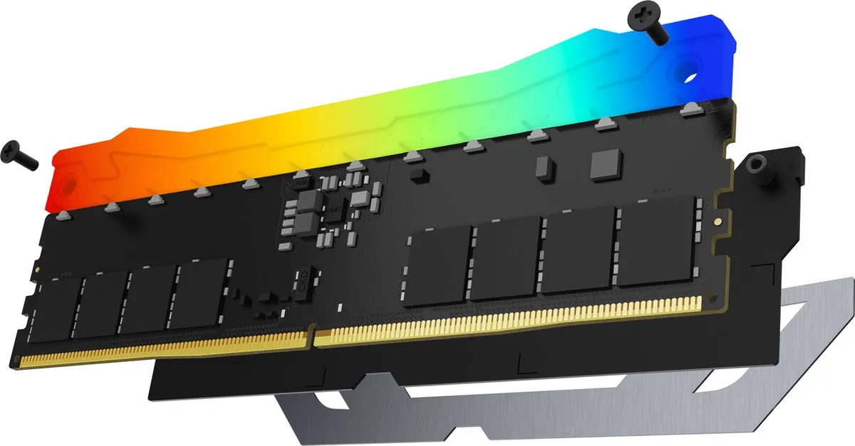 Kingston Technology FURY 24GB 8400MT/s DDR5 CL40 CUDIMM Renegade RGB Silver XMP