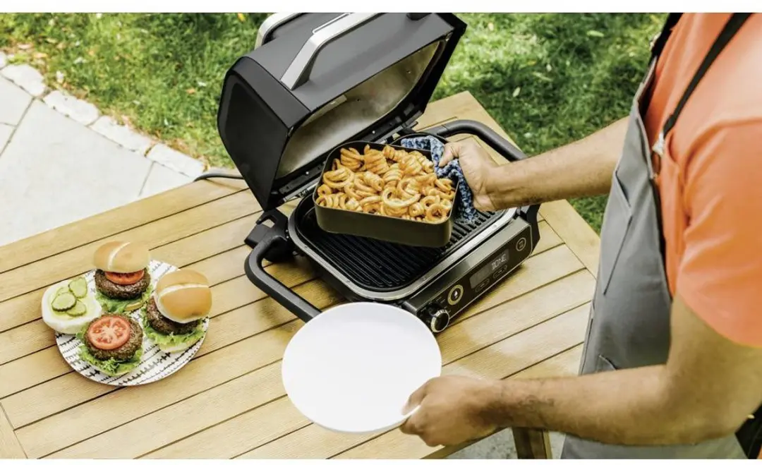Ninja Woodfire Barbecuemand - Zwart