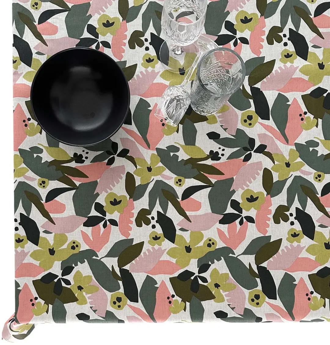 BINK Bedding Tafelkleed Soft Jungle 250x145cm - Acryl gecoat Katoen - Groen/Roz