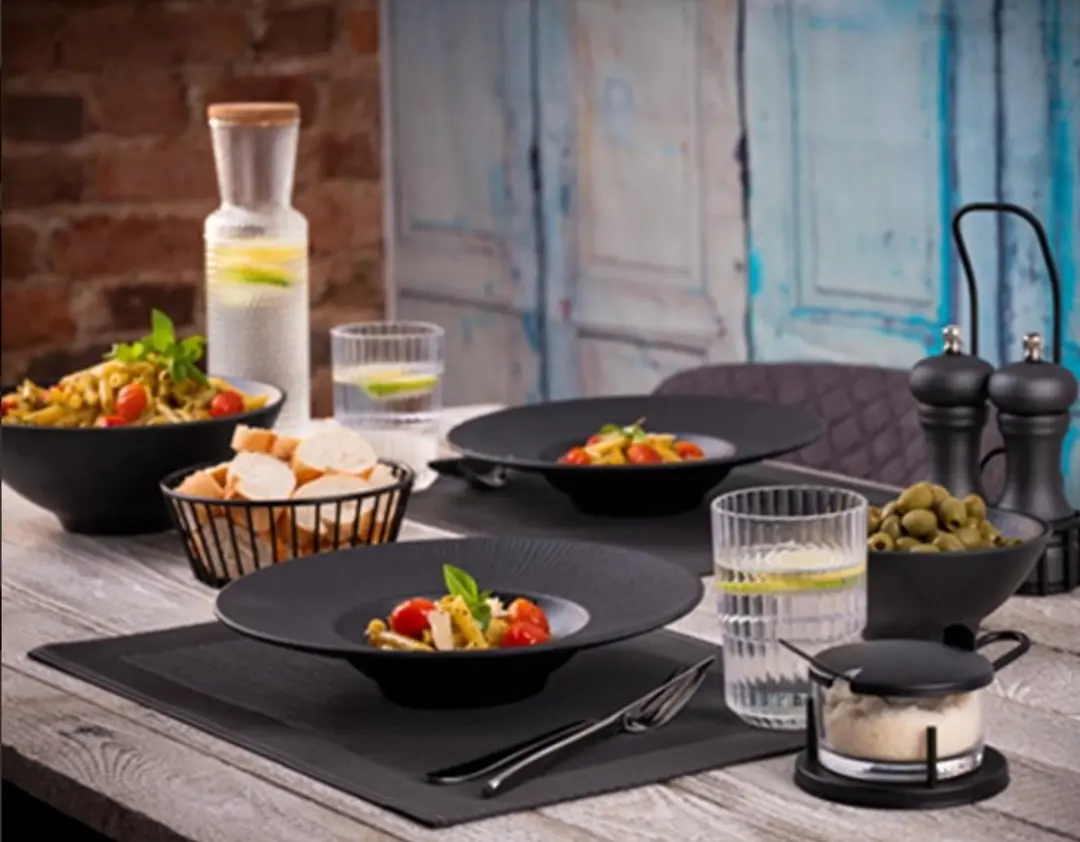 APS Placemats Fijne Band 45x33cm - 6 Stuks - Zwart