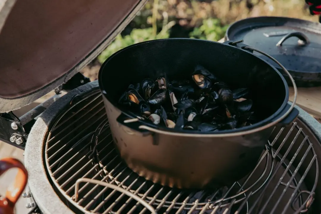 Grill Guru Gietijzeren Dutch Oven 23cm - Zwart