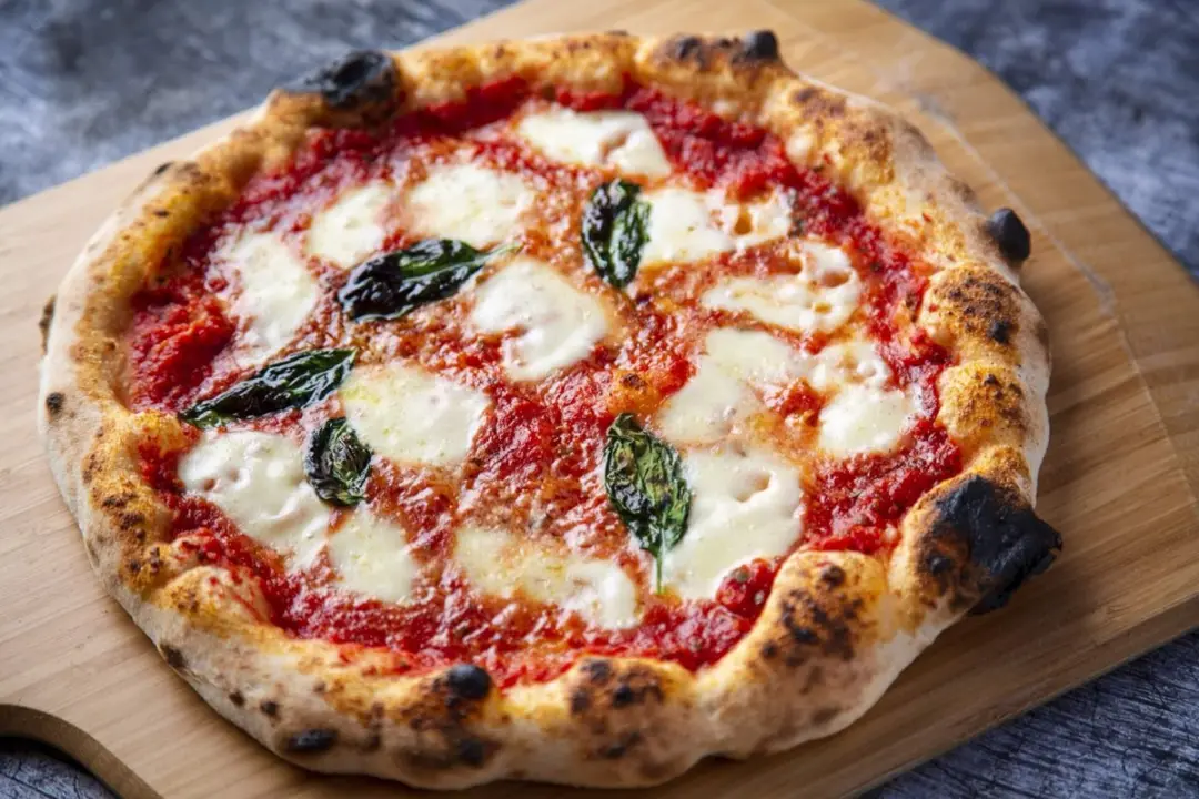 Ooni Pizzaschep Bamboe 30cm