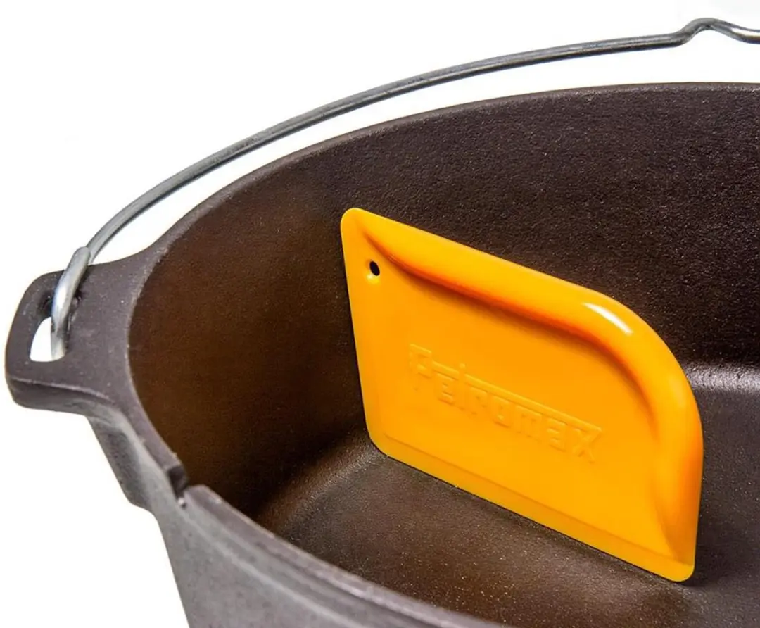 Petromax Dutch Oven & Skillet Schraper