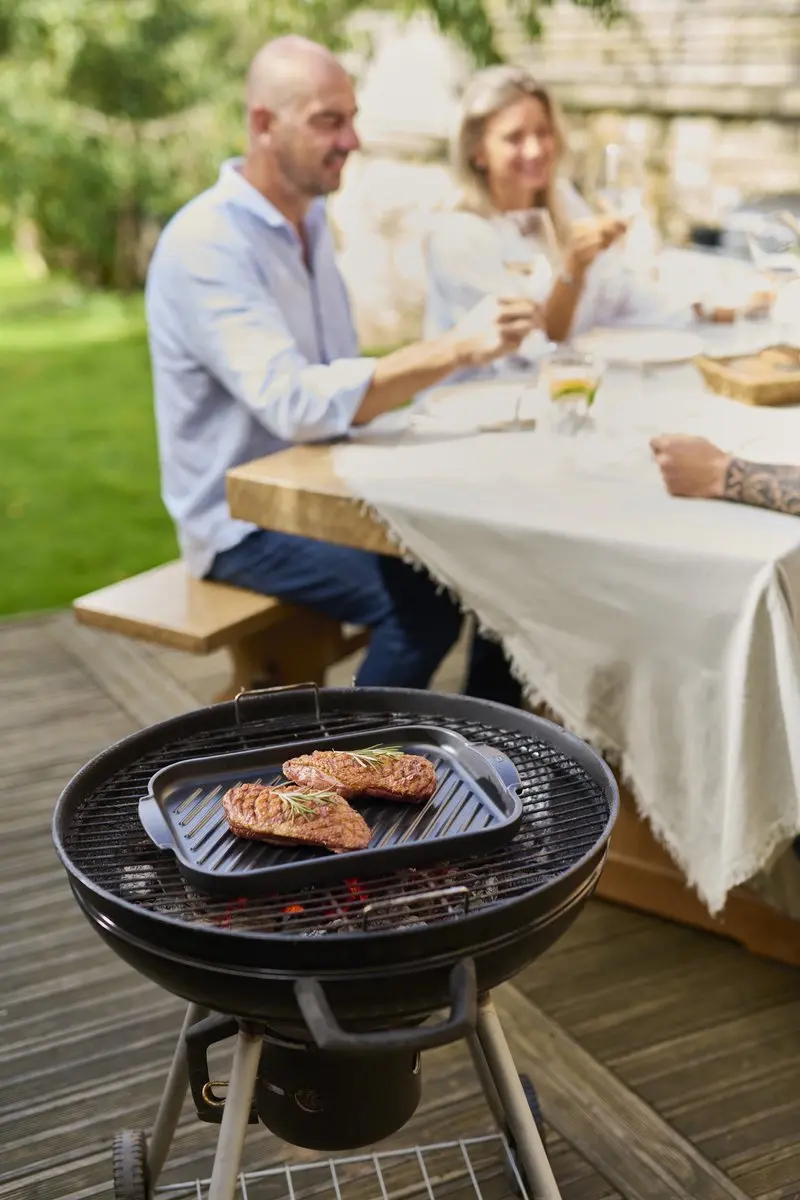 Peugeot Grill to Table 63061 Grillschotel - 38cm - Zwart - afbeelding 6 van 6