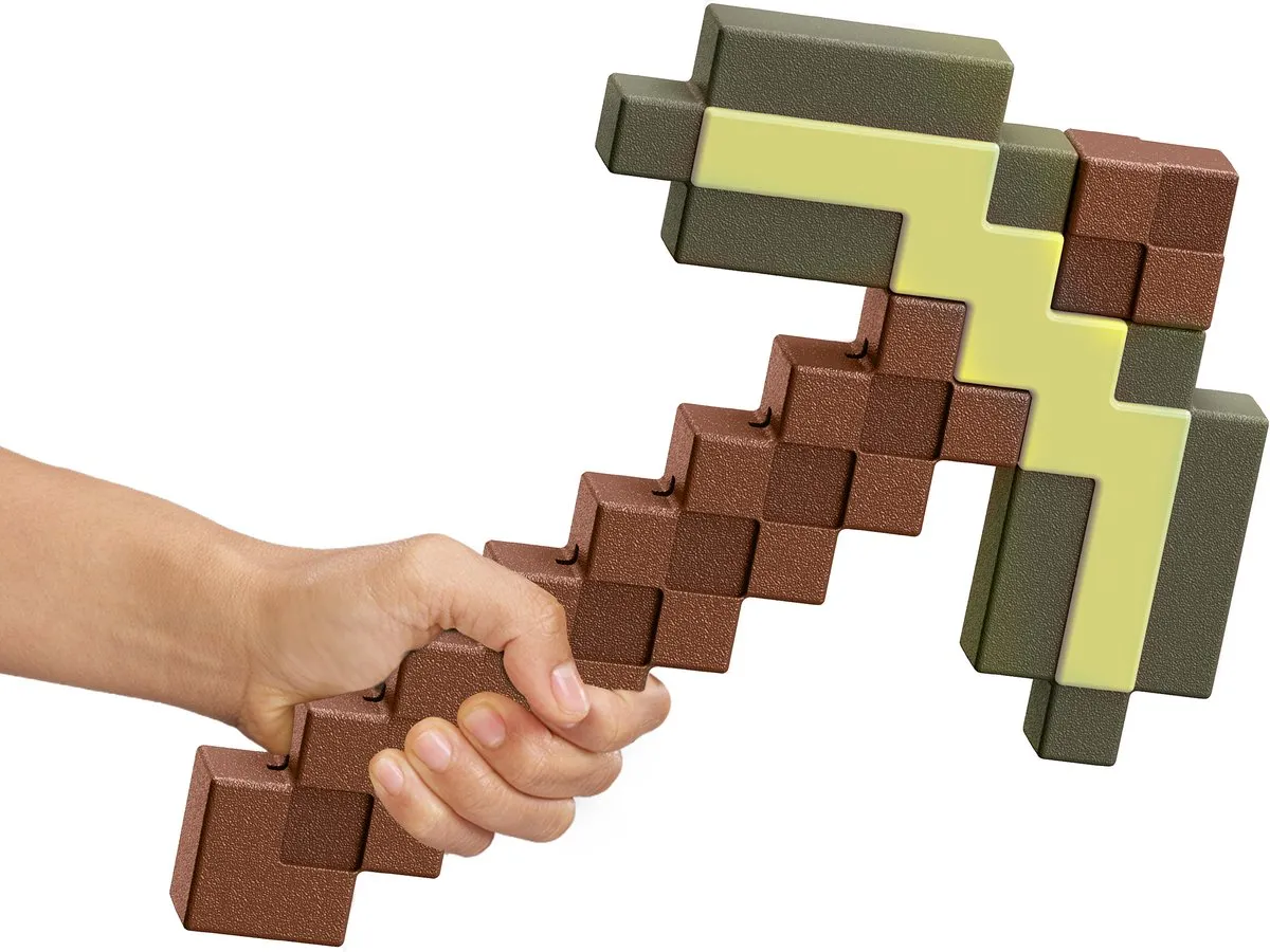 Mattel Minecraft Gold Pickaxe Replica - Multi