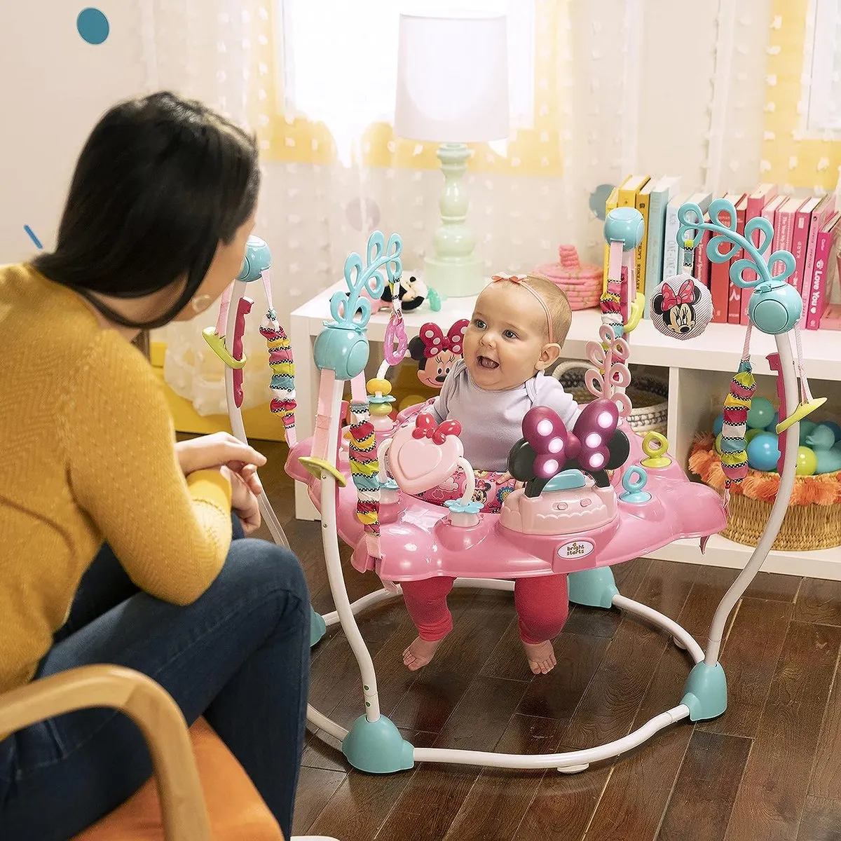 running aid, play and walking carriage, / activiteitsspeelgoed, loophulp, babywalker, speel- en loopstoeltje, Loperwagen