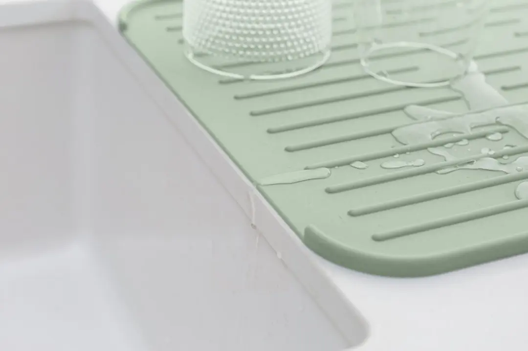 Brabantia SinkSide Afdruipmat Siliconen 44x32cm - Jade Green - afbeelding 6 van 6