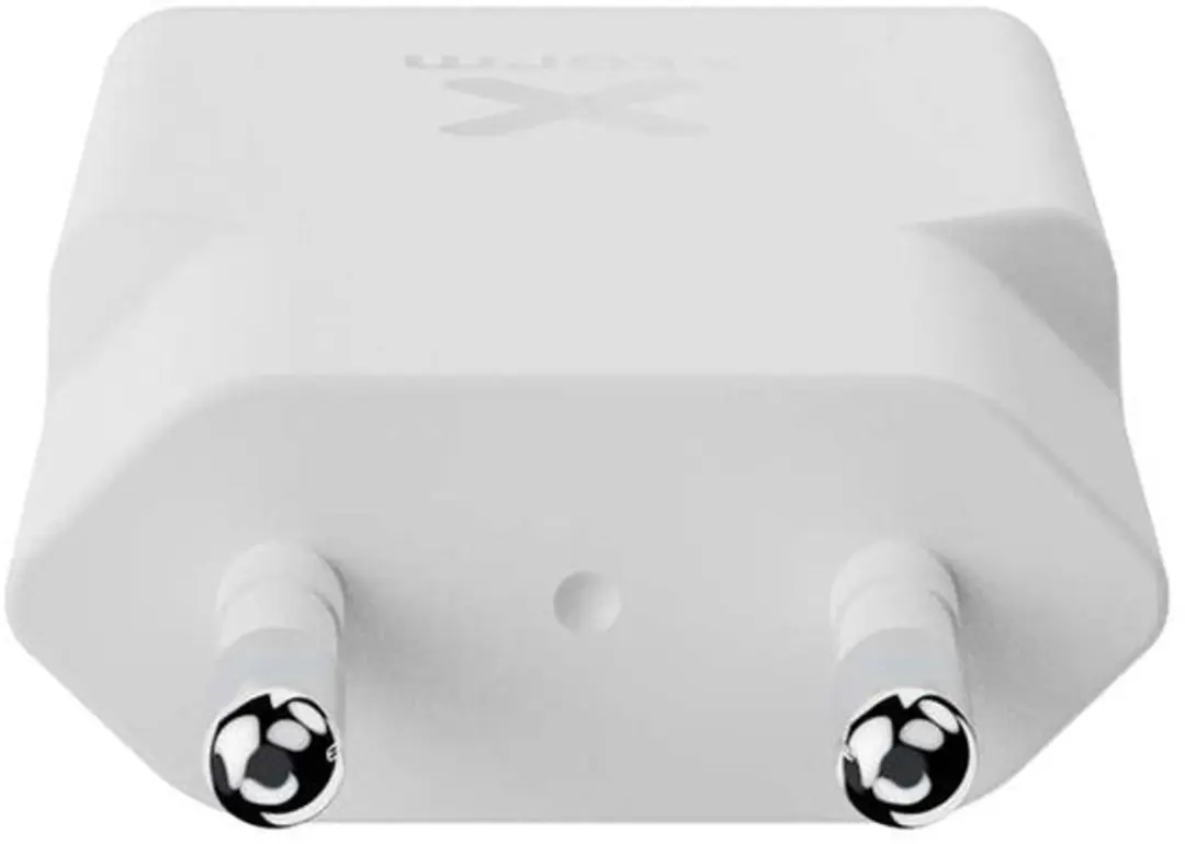 Xtorm Go2 Slimline XG2SL033 USB-C/USB-A Adapter 33W - Wit