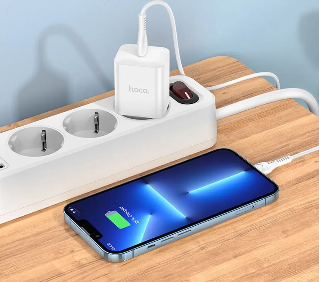 Hoco 20W USB-C Snellader - iPhone 14/13/12/11 - 1M Lightning Kabel - Wit