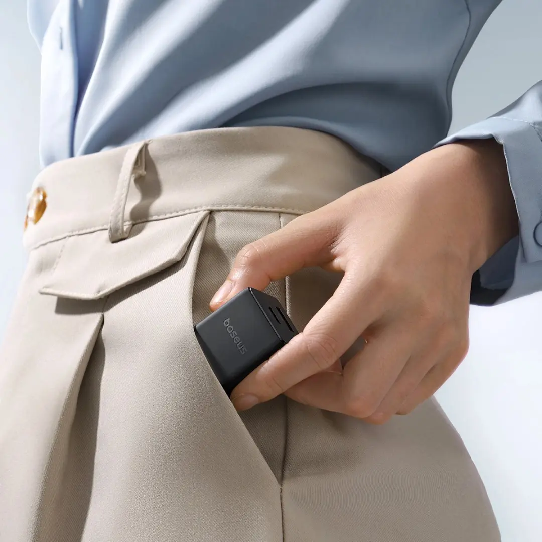 Baseus 20W Wandlader USB-C/USB-A - Transparant