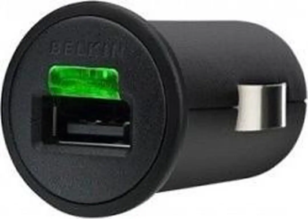 Belkin F8Z752CW03 Netlader - Auto - 1x USB - Zwart