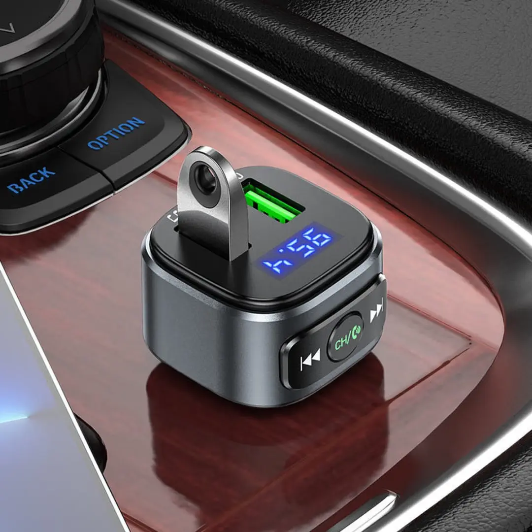 Hoco E67 Bluetooth Muziektransmitter & Autolader 18W - 2 Outputs - Zwart