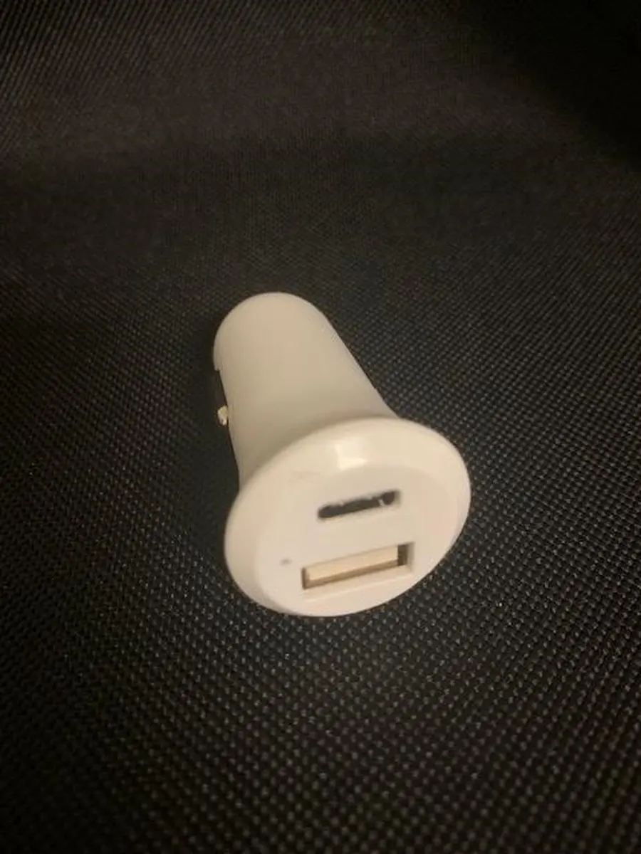 Grundig Auto Oplader USB-C ABS 8711252250618