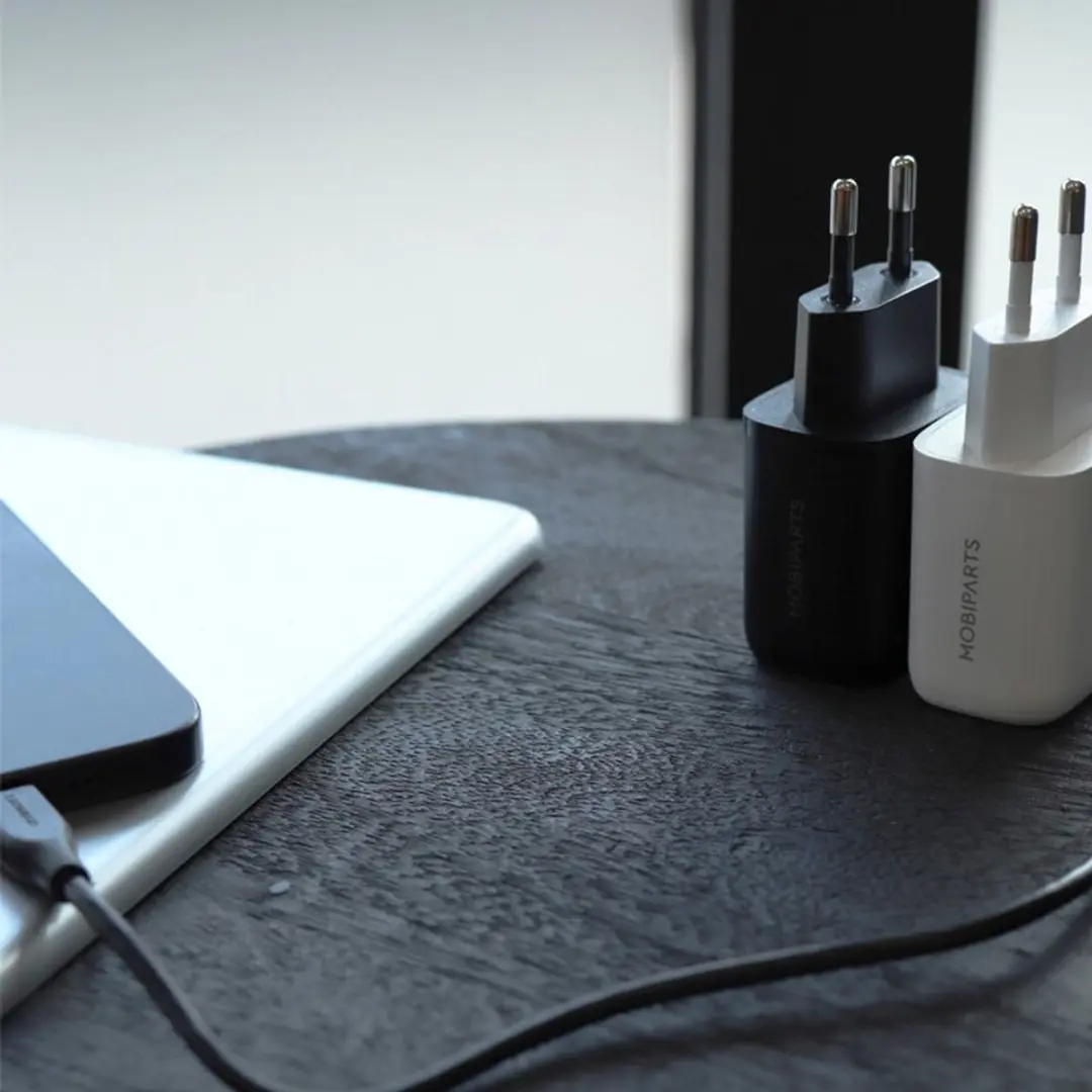 Mobiparts MP-126330 USB-C/USB-A Wandlader 20W - Wit
