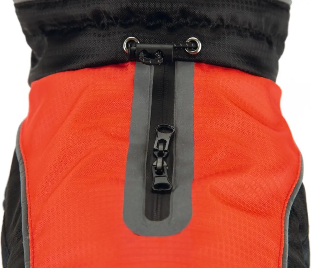Beeztees Saby Hondenjas - Rood/Zwart - 24 cm