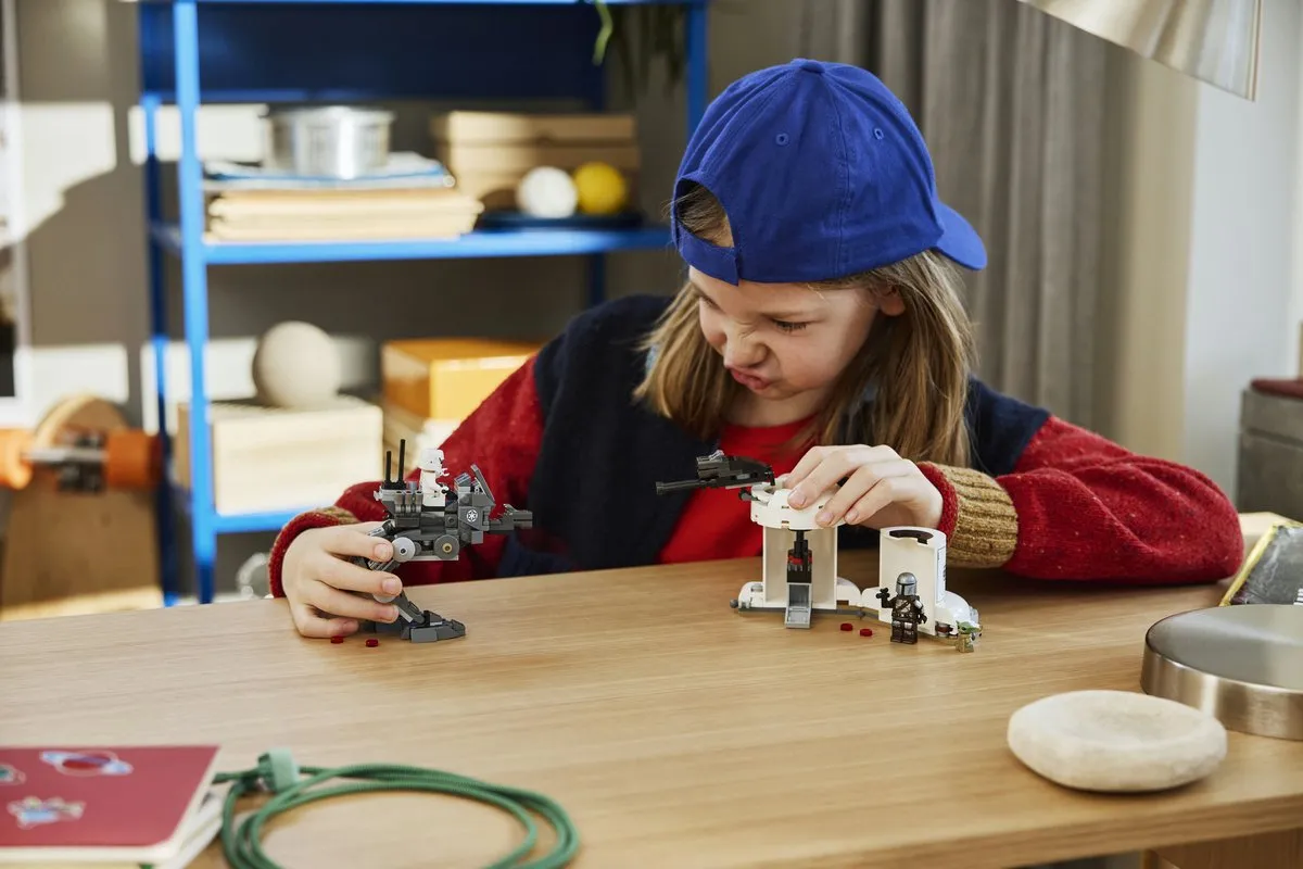 LEGO Star Wars AT-RT Aanval 75444 - 297 Stukken