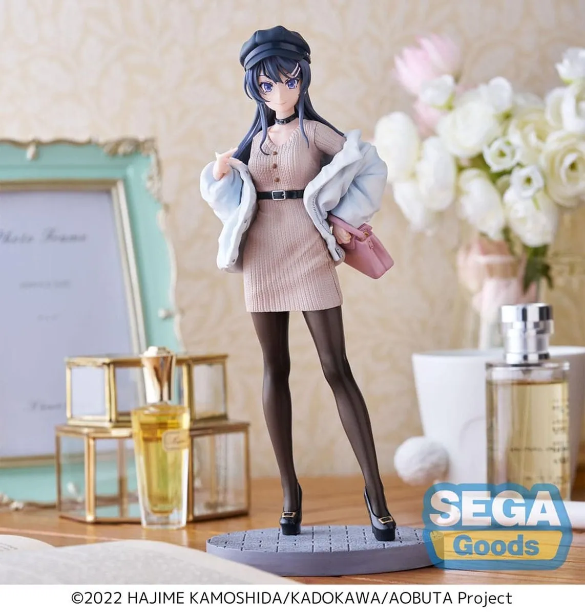 Sega Rascal Does Not Dream Mai Sakurajima Casual Clothes Ver. 21cm PVC Statue - Multicolor
