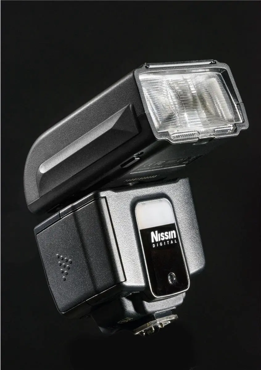 Nissin i40 Flitser - Canon - 4x AA - Zwart