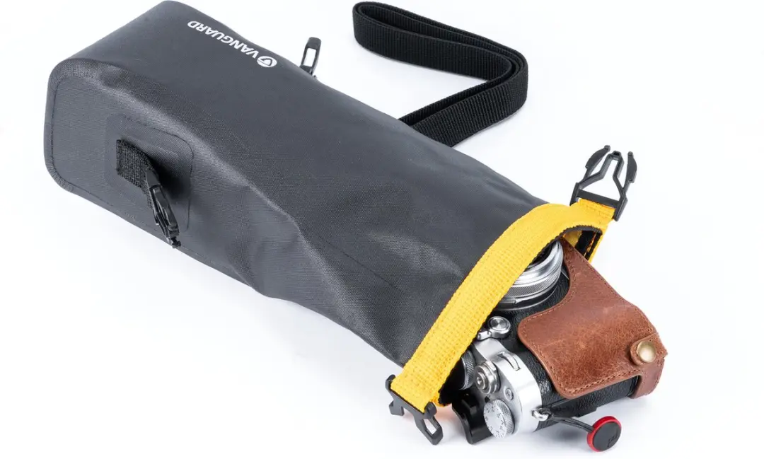 Vanguard Alta WPL Camerahoesje CSC 395937 - 16x9x15cm Zwart