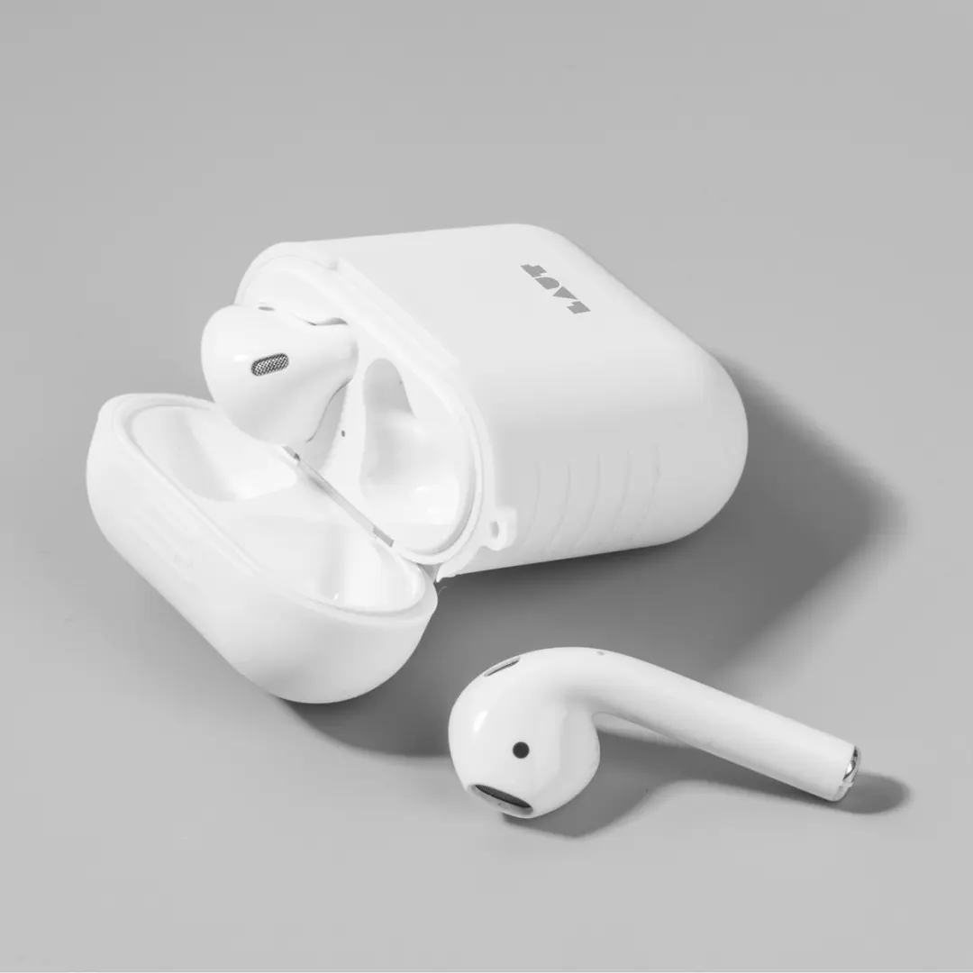 Laut POD Slim Silicon Case for AirPods white