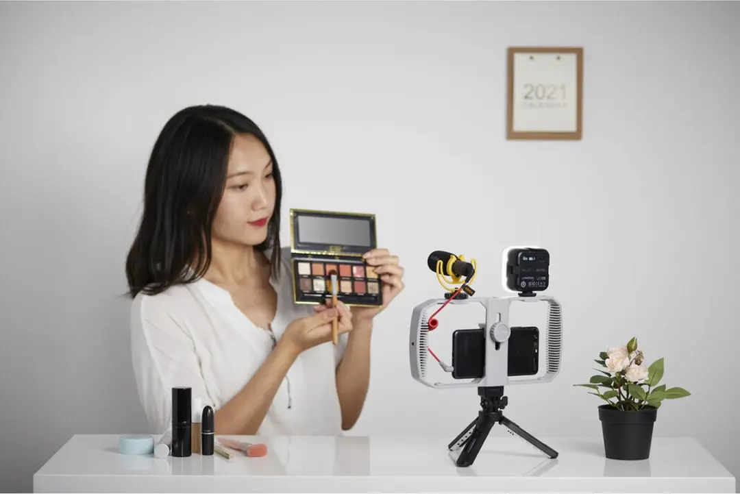 Godox Vlogging Kit VK1-LT - LED6R Lichtset - Wit/Zwart