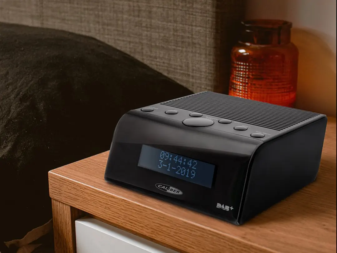 Caliber Wekkerradio HCG011DAB - 2 Alarmen - Zwart